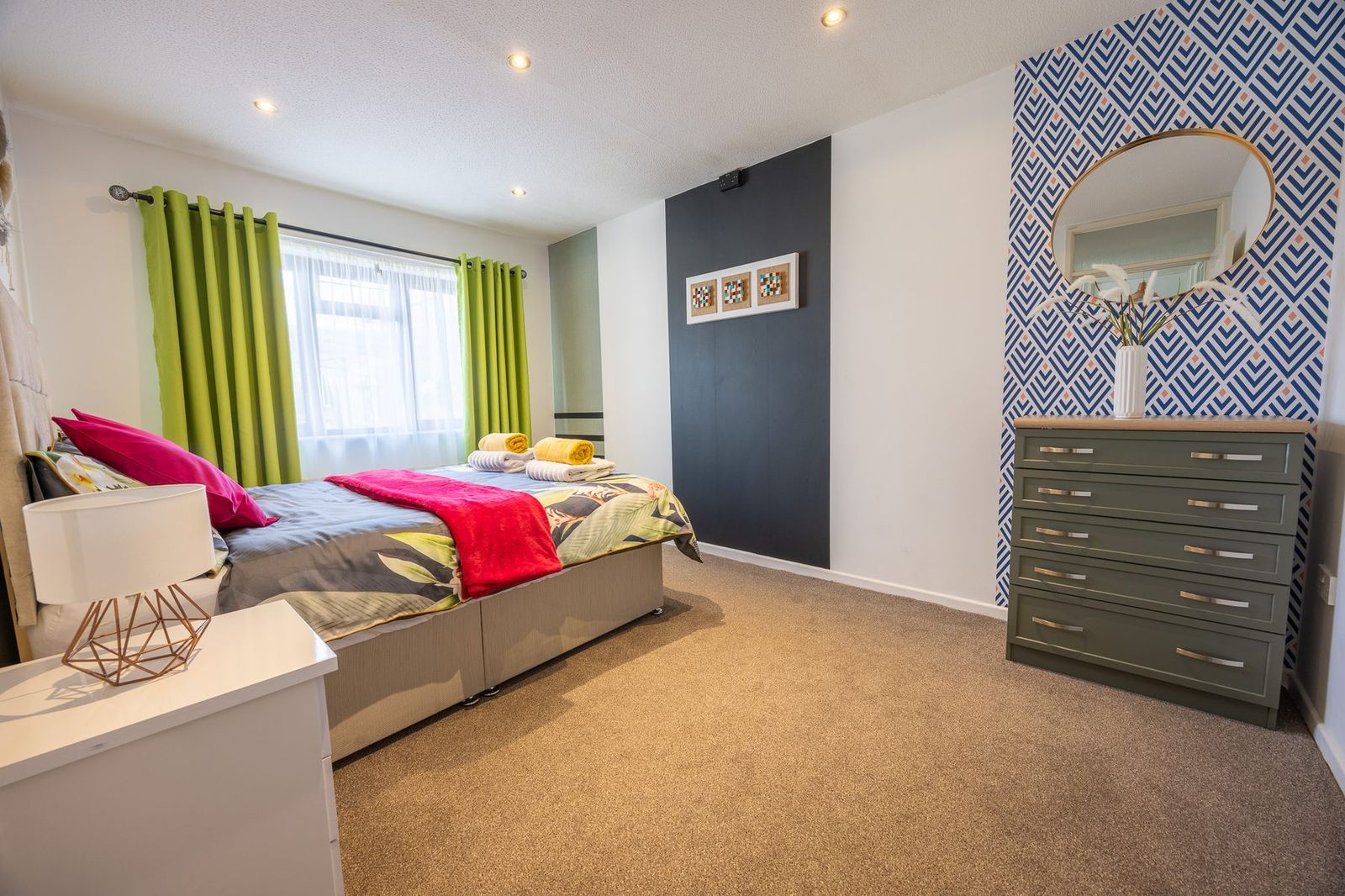 Dean's Way master bedroom