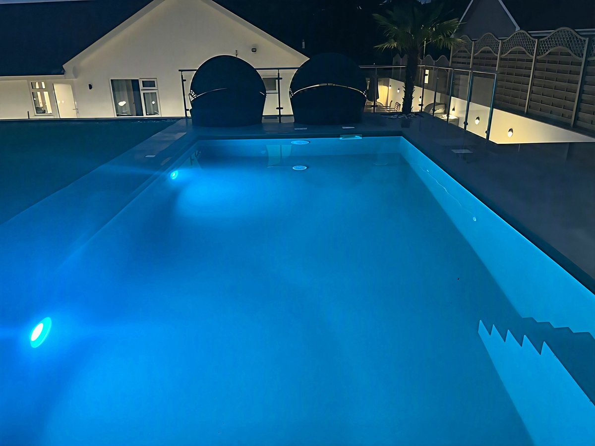 Shangri La pool at night